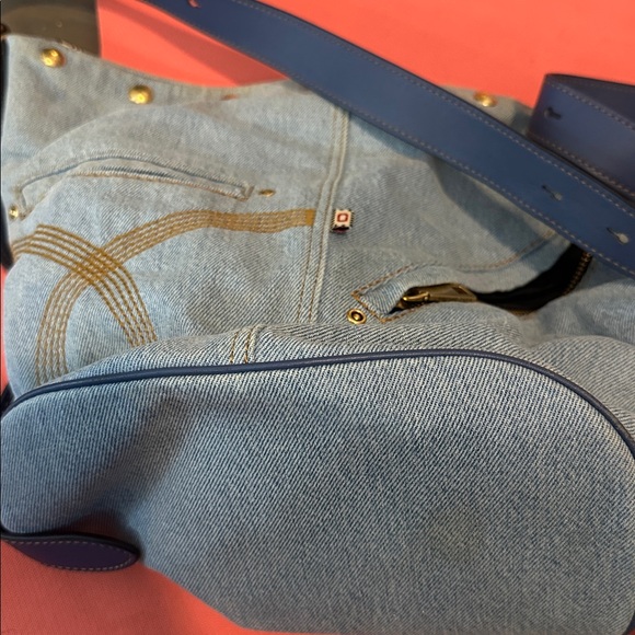 Marc Jacobs Blue Denim Sling Bag with Gold Accents - Picture 4 of 4